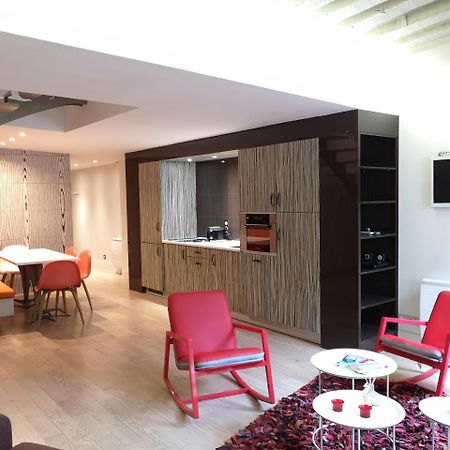Appartamento Beautiful Duplex In The Center Of Parigi Esterno foto