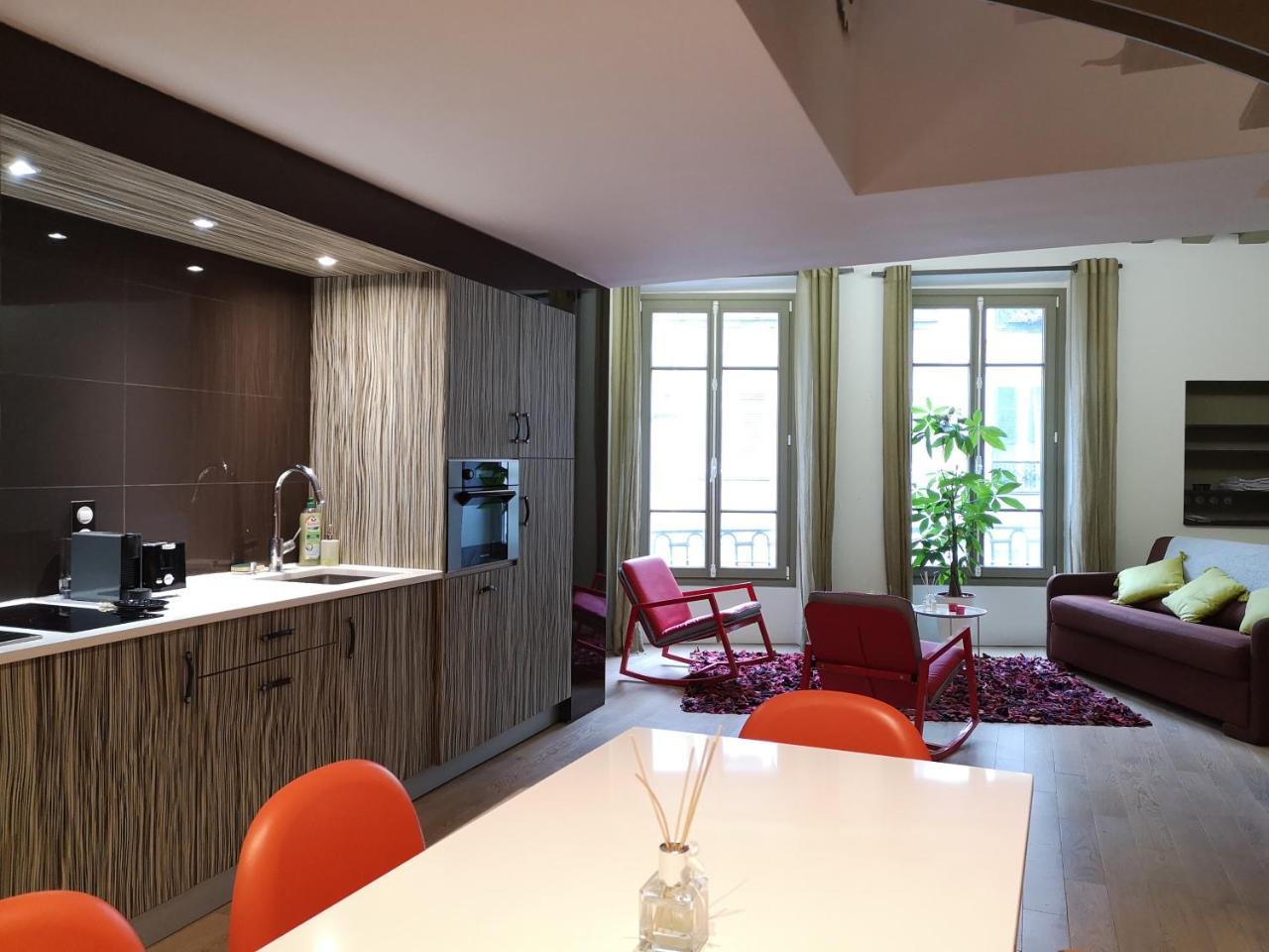 Appartamento Beautiful Duplex In The Center Of Parigi Esterno foto